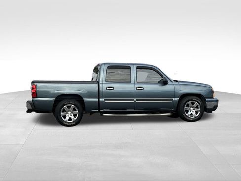 Used 2007 Chevrolet Silverado 1500 LT w/ Light Duty Power Package image 12