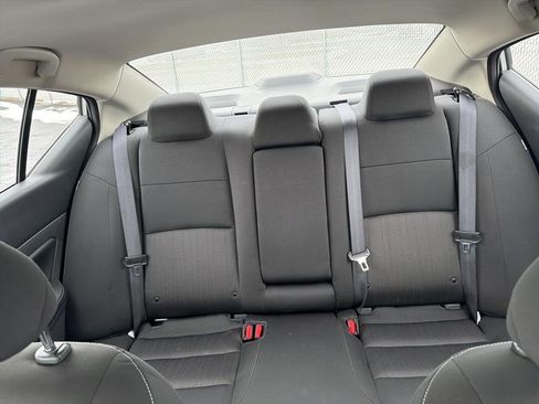 Used 2024 Nissan Altima 2.5 SV image 21