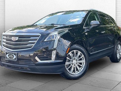 Used 2018 Cadillac XT5 Luxury w/ LPO, Wheel Lock Package FWD image 13