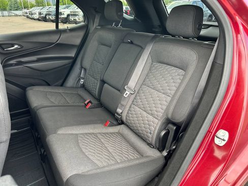 Used 2019 Chevrolet Equinox LT AWD/4WD image 17