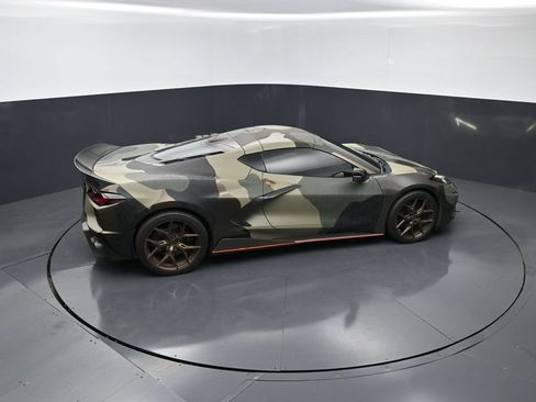 Used 2021 Chevrolet Corvette Stingray Preferred Cpe w/ Z51 Performance Package RWD image 24