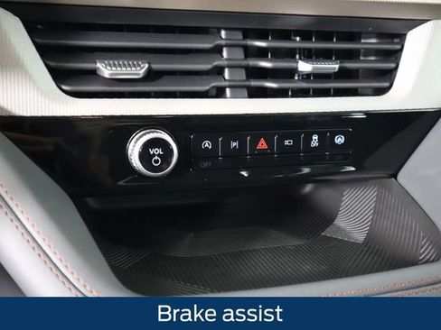 New 2026 Ford Explorer Active w/ Active Comfort Package AWD/4WD image 38
