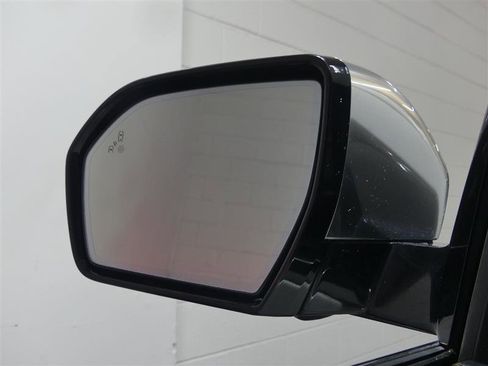 Used 2019 Ford Expedition Platinum AWD/4WD image 13