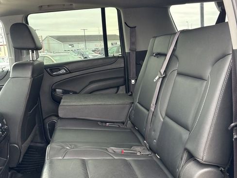 Used 2017 GMC Yukon XL SLT w/ Open Road Package image 25
