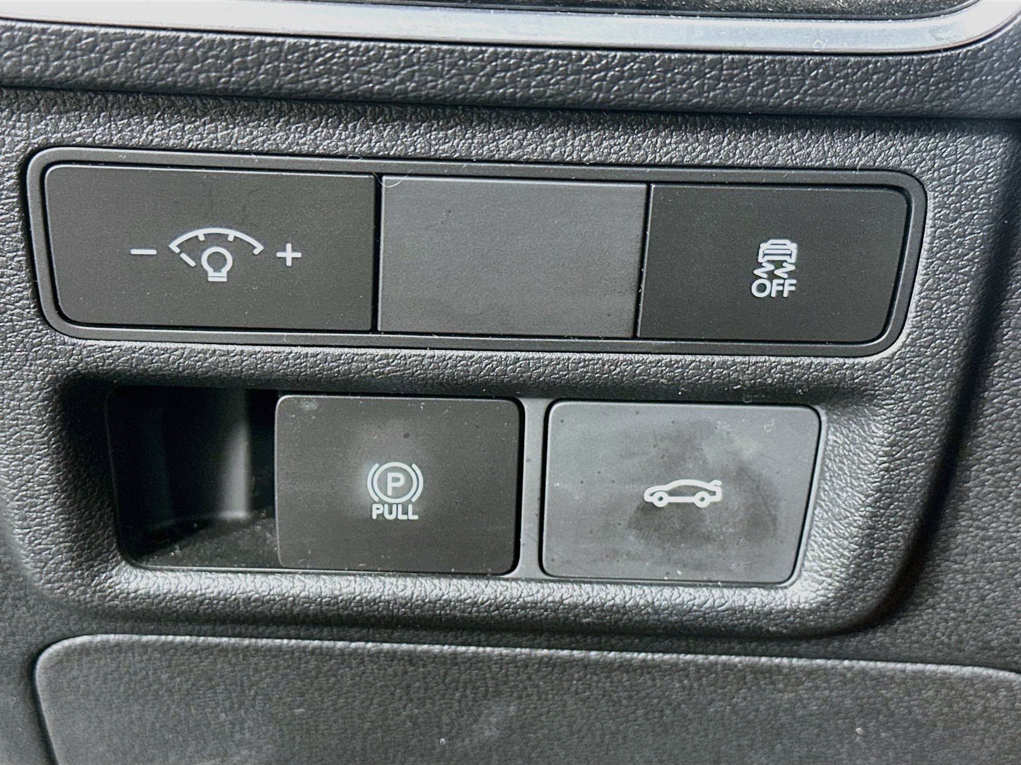 Used 2025 Hyundai Sonata SEL FWD image 17