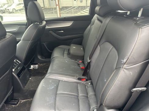 Certified 2024 MAZDA CX-90 3.3 Turbo w/ Preferred Plus image 19