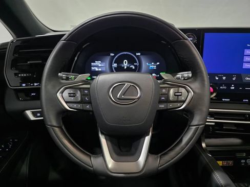 Used 2025 Lexus RX 350h AWD/4WD image 16