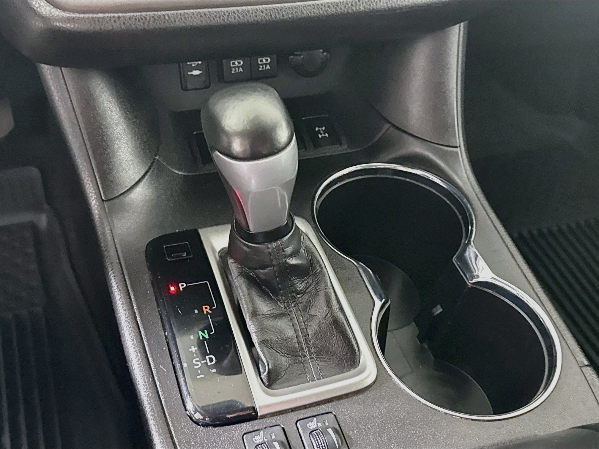 Certified 2019 Toyota Highlander XLE AWD/4WD image 18