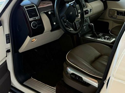 Used 2010 Land Rover Range Rover HSE AWD/4WD image 13