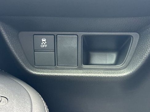 Certified 2024 Honda HR-V EX-L image 32