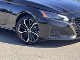 Used 2023 Nissan Altima 2.5 SR image 4