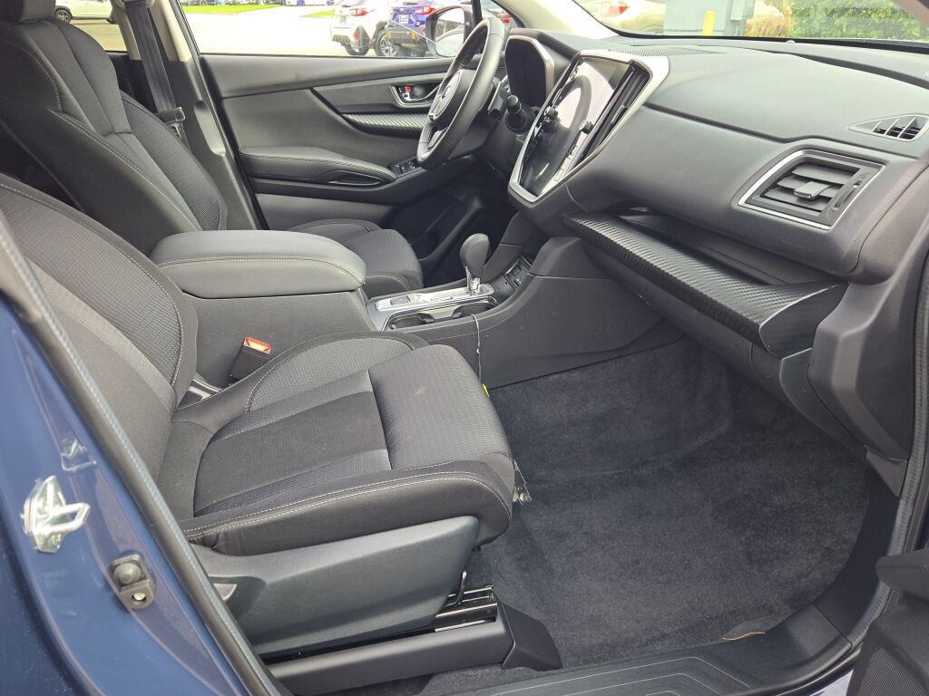 Certified 2025 Subaru Ascent Premium AWD/4WD image 5