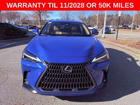 Used 2025 Lexus NX 250 250 Premium CARPLAY/SUNROOF/DI w/ Towing Package (2000 Lbs) image 2