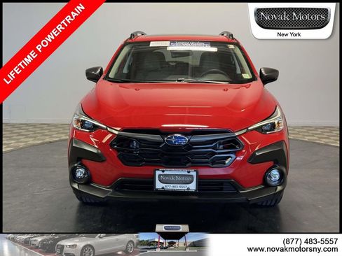 Used 2024 Subaru Crosstrek 2.0i Premium AWD/4WD image 2
