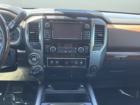 Used 2017 Nissan Titan Platinum Reserve AWD/4WD image 14