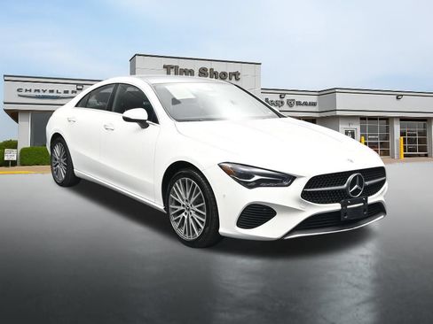 Used 2025 Mercedes-Benz CLA 250 image 7
