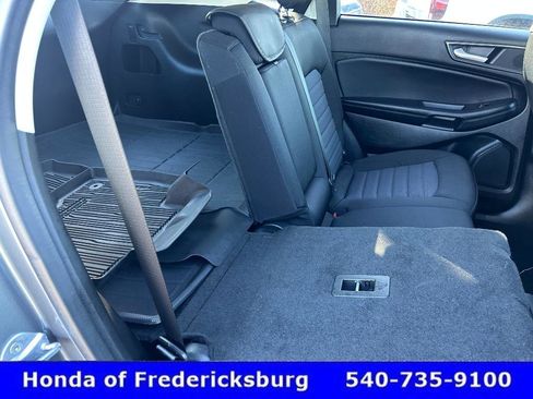 Used 2023 Ford Edge SE w/ Black Appearance Package image 31