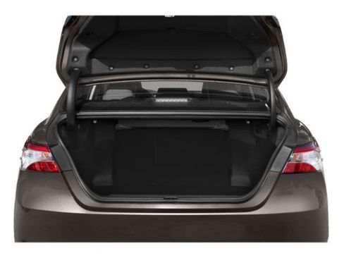 Used 2019 Toyota Camry LE FWD image 14