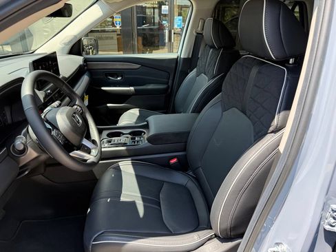 Certified 2026 Honda Pilot Elite image 14