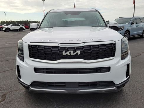 Used 2022 Kia Telluride EX FWD image 2