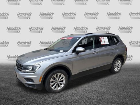 Used 2019 Volkswagen Tiguan S w/ Driver Assistance Package FWD image 5
