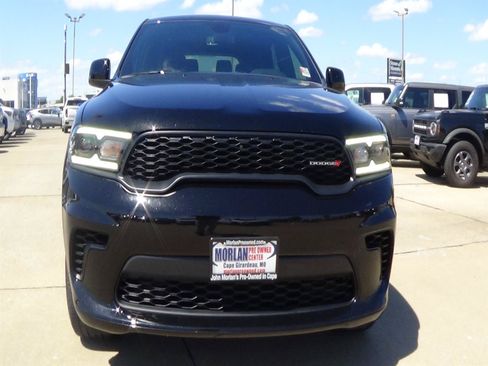 Certified 2025 Dodge Durango GT w/ Trailer Tow Group IV AWD/4WD image 3