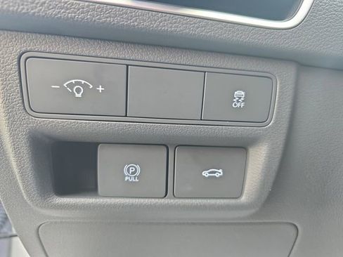 Used 2025 Hyundai Sonata SEL FWD image 25