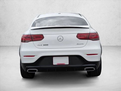 Used 2022 Mercedes-Benz GLC 300 4MATIC Coupe image 6