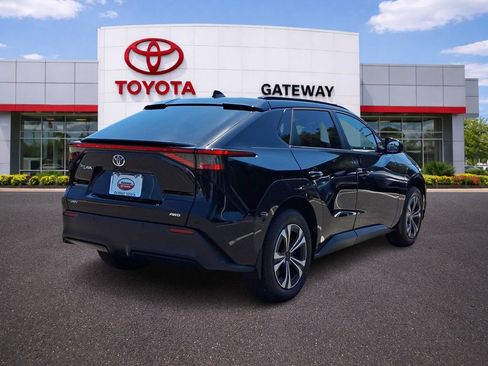 Used 2024 Toyota bZ4X AWD w/ Weather Package image 5