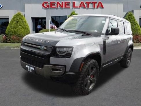 Used 2020 Land Rover Defender 110 X image 3