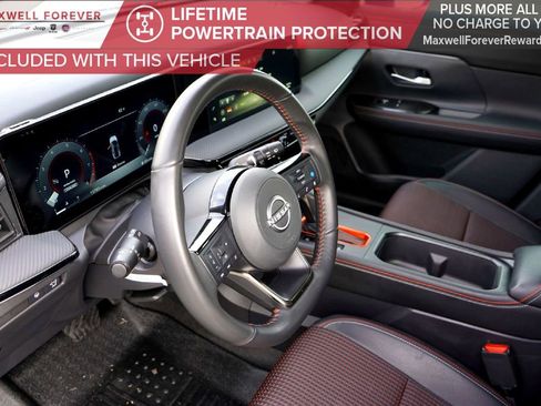 Used 2025 Nissan Kicks SR image 9