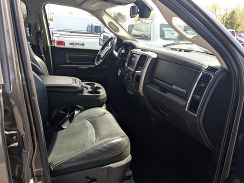 Used 2014 RAM 2500 Laramie AWD/4WD image 35