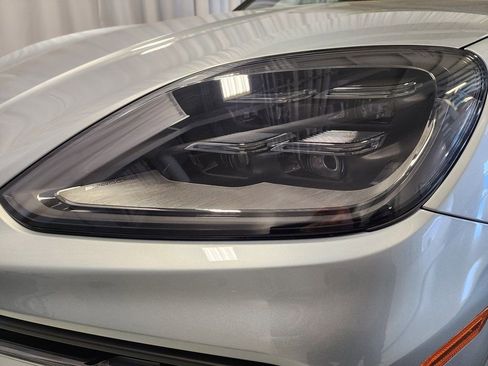 Certified 2025 Porsche Cayenne . image 24
