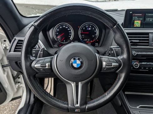 Used 2018 BMW M2 image 15