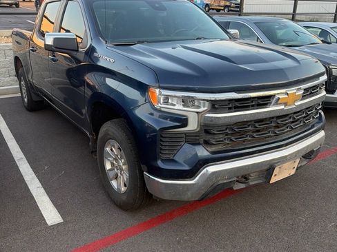 Certified 2023 Chevrolet Silverado 1500 LT AWD/4WD image 2