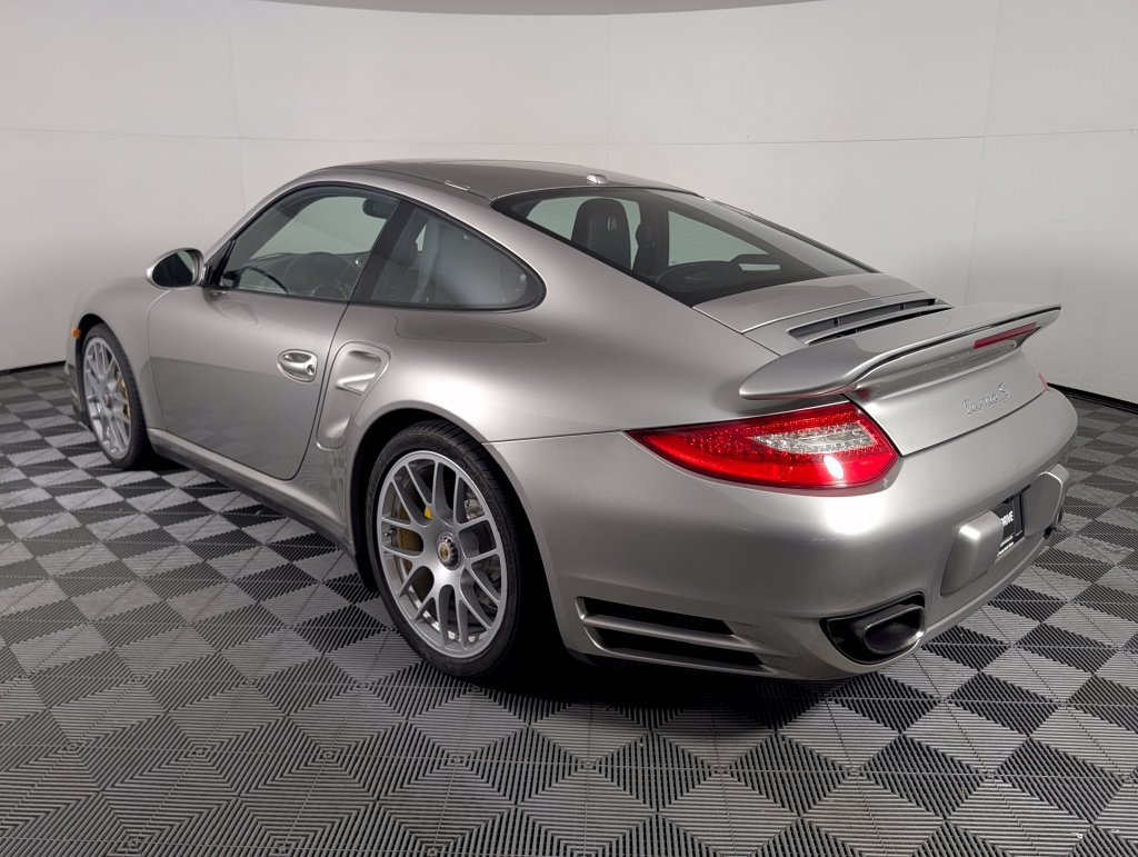 Used 2012 Porsche 911 Turbo S AWD/4WD image 3