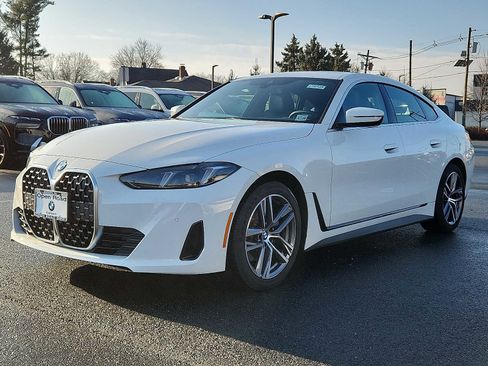 Used 2025 BMW 430i xDrive image 3