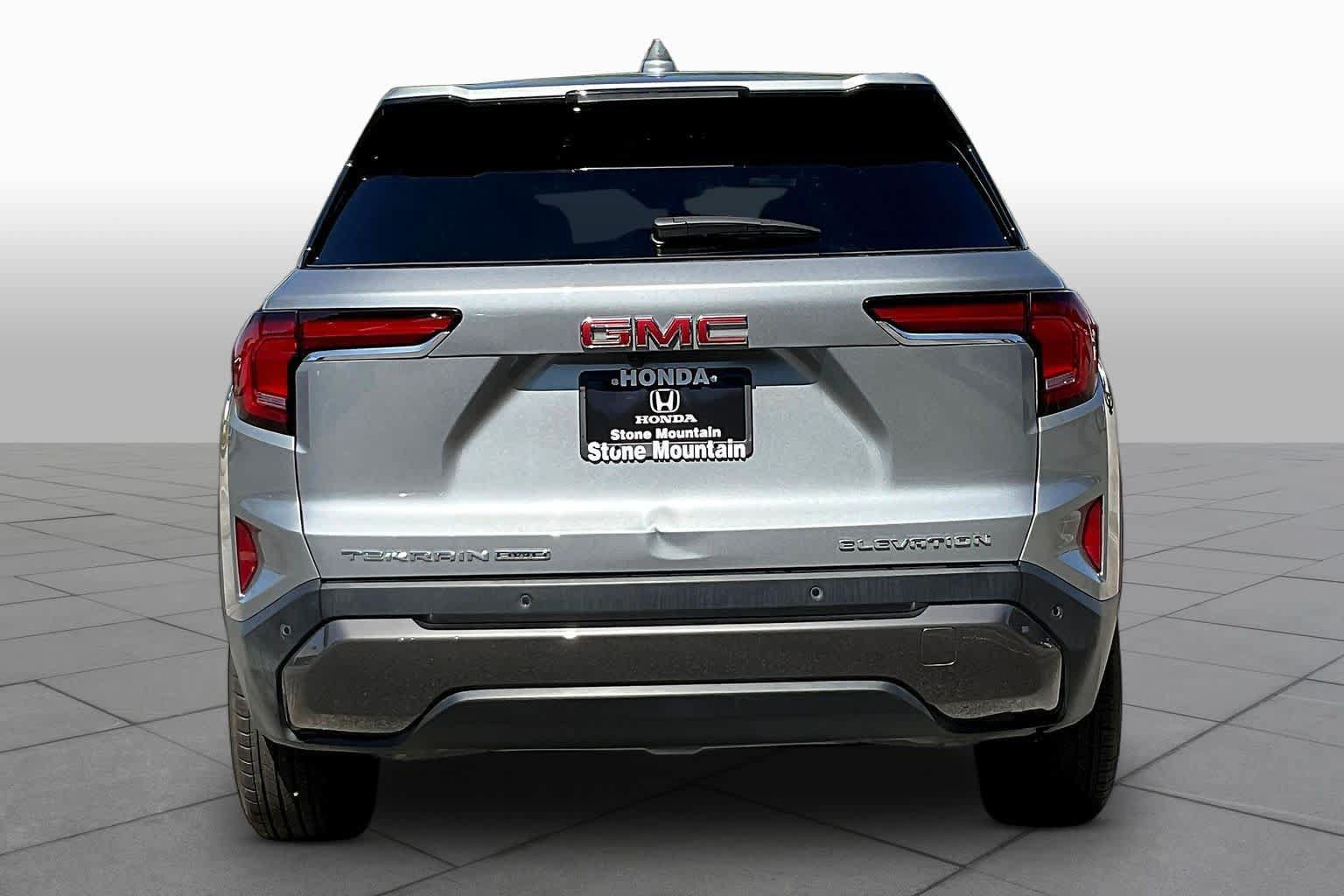 Used 2026 GMC Terrain Elevation AWD/4WD image 5