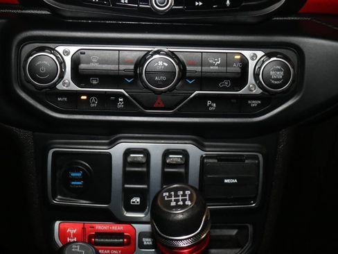 Used 2019 Jeep Wrangler Rubicon image 55