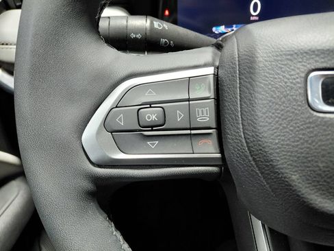 Used 2023 Jeep Compass Limited w/ Elite Group AWD/4WD image 40