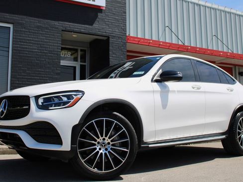 Used 2020 Mercedes-Benz GLC 300 4MATIC Coupe image 6