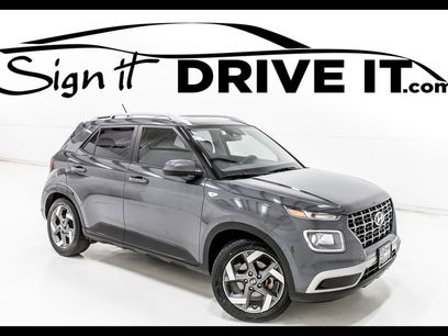 Used 2023 Hyundai Venue SEL