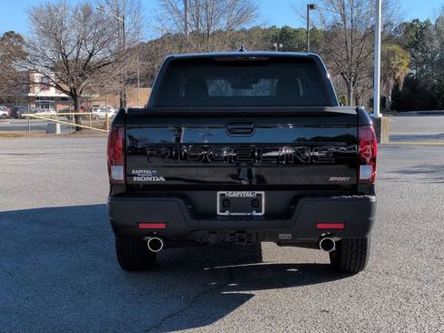 Used 2024 Honda Ridgeline Sport image 4