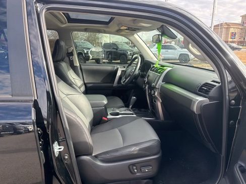 Used 2020 Toyota 4Runner SR5 image 19