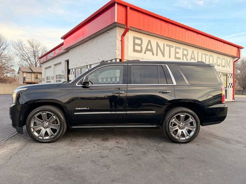 Used 2015 GMC Yukon Denali w/ Premium Package AWD/4WD image 2
