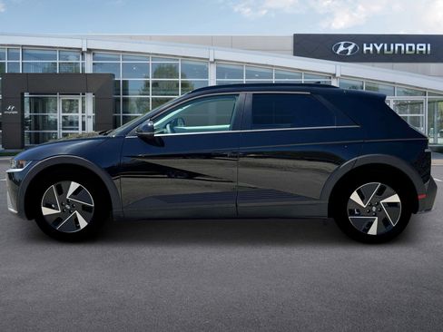New 2026 Hyundai Ioniq 5 SEL AWD/4WD image 3