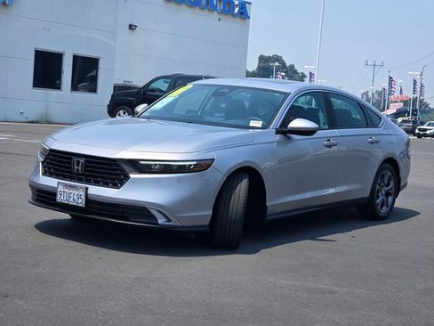 Used 2023 Honda Accord EX image 8