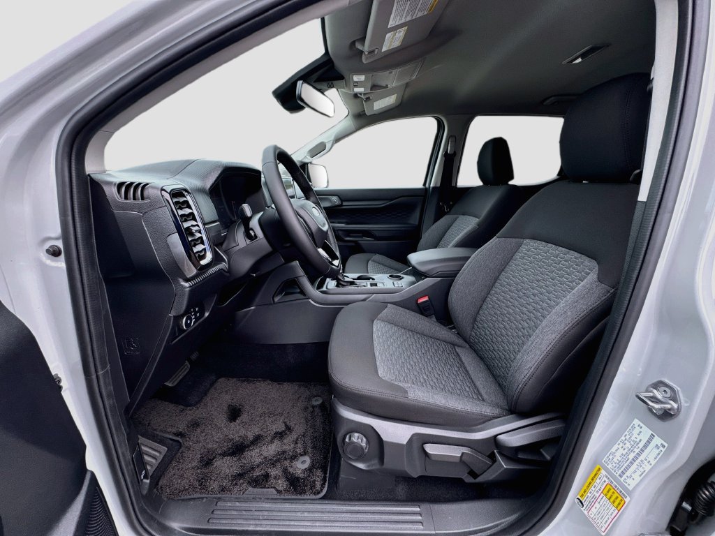 New 2026 Ford Ranger XLT w/ Black Appearance Package RWD image 20
