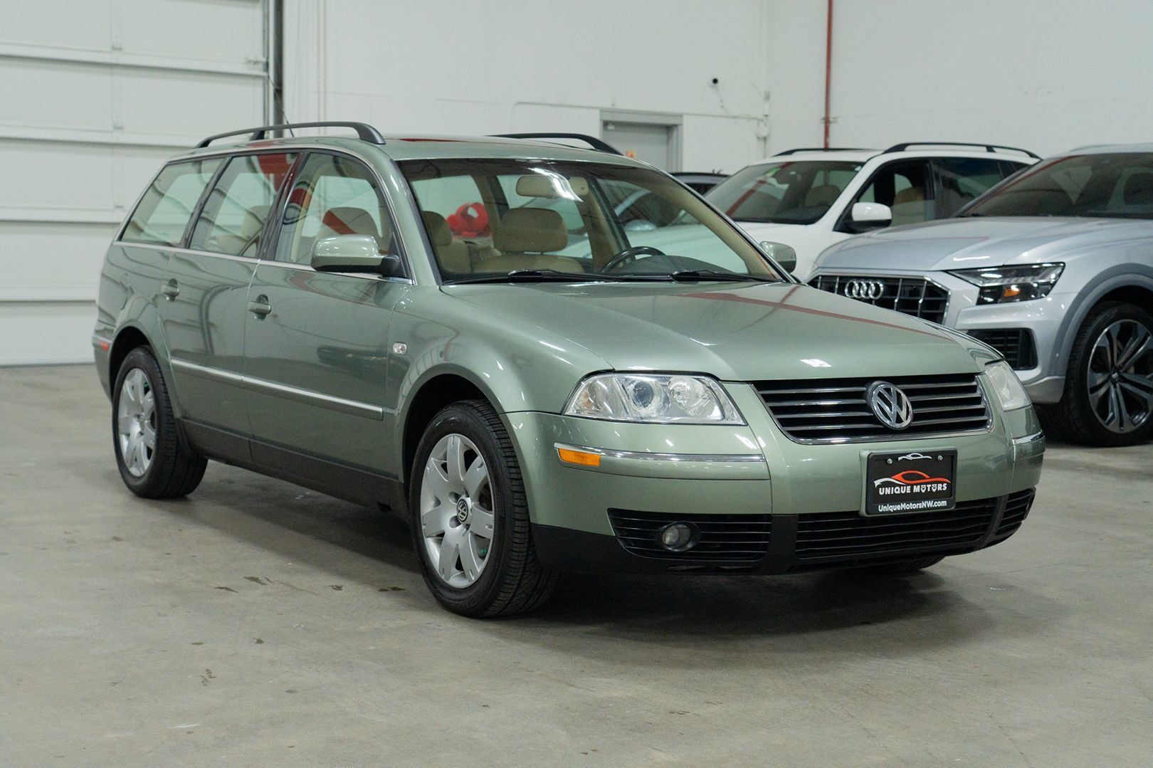 Used 2002 Volkswagen Passat GLX AWD/4WD image 11