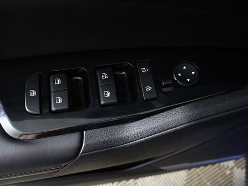 Used 2023 Kia Sportage X-Line w/ X-Line Premium Package AWD/4WD image 35